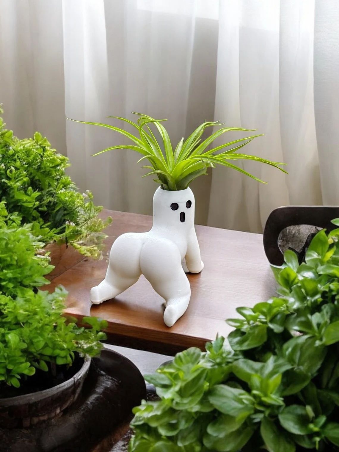 Berühr meinen Po – kleiner Resin Sukkulenten Pflanztopf